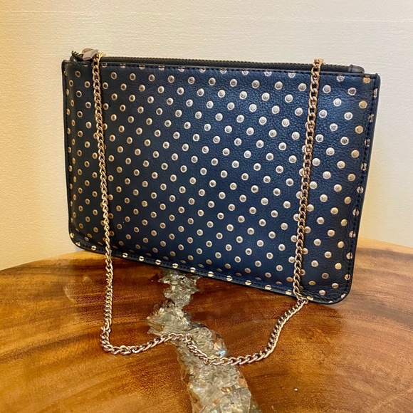 Cute & glam genuine Italian leather clutch/wristlet by Punto Fibbia - Picture 3 of 6